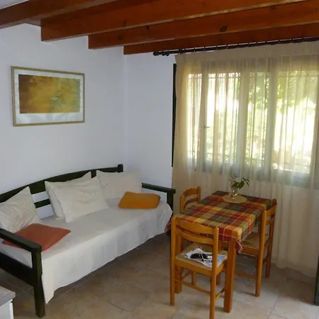 Polichna Apartman *